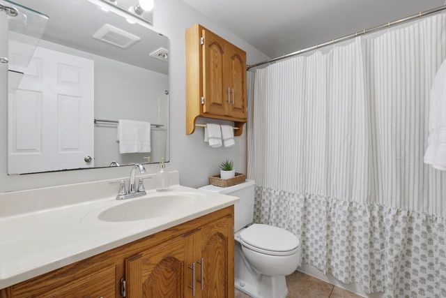 1803 Dunnwood Way, Oregon, WI 53575
