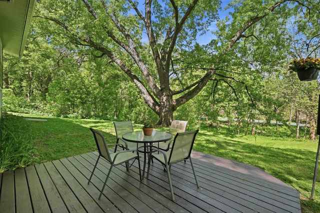 1803 Dunnwood Way, Oregon, WI 53575