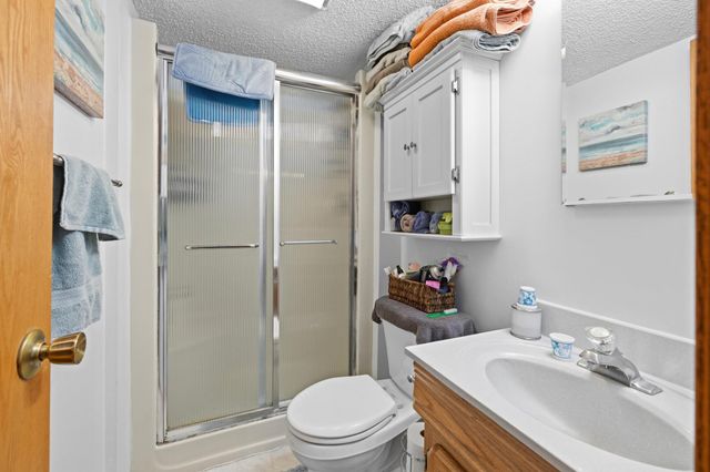 5610 Cedarwood Street NE, Prior Lake, MN 55372