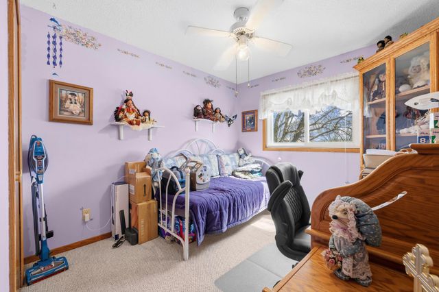 5610 Cedarwood Street NE, Prior Lake, MN 55372