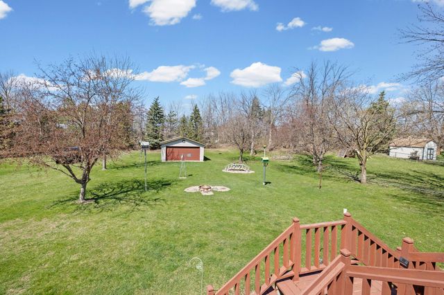 5610 Cedarwood Street NE, Prior Lake, MN 55372