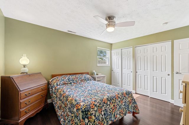 283 Merravay Drive, Florence, KY 41042