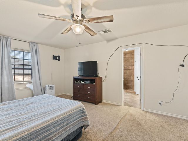 402 Brookview Drive, Decatur, TX 76234