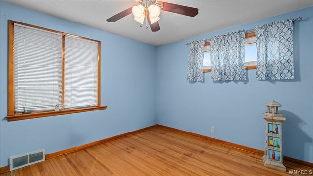 15 Hamilton Avenue, Lackawanna, NY 14218