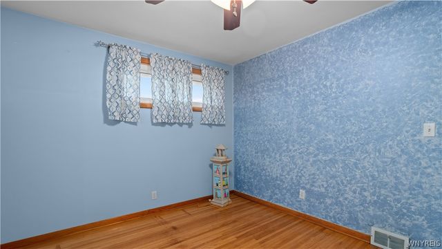 15 Hamilton Avenue, Lackawanna, NY 14218