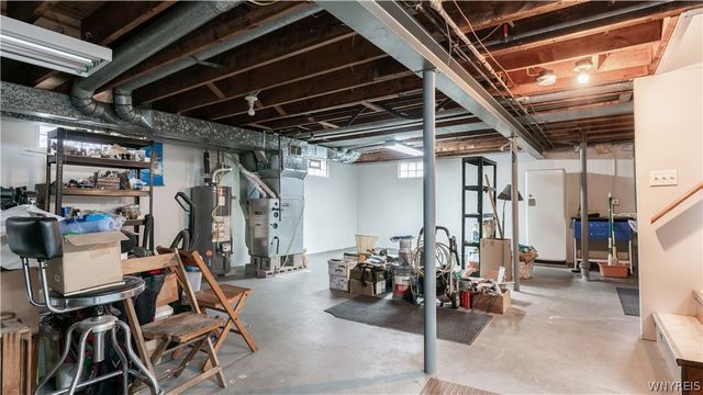 15 Hamilton Avenue, Lackawanna, NY 14218
