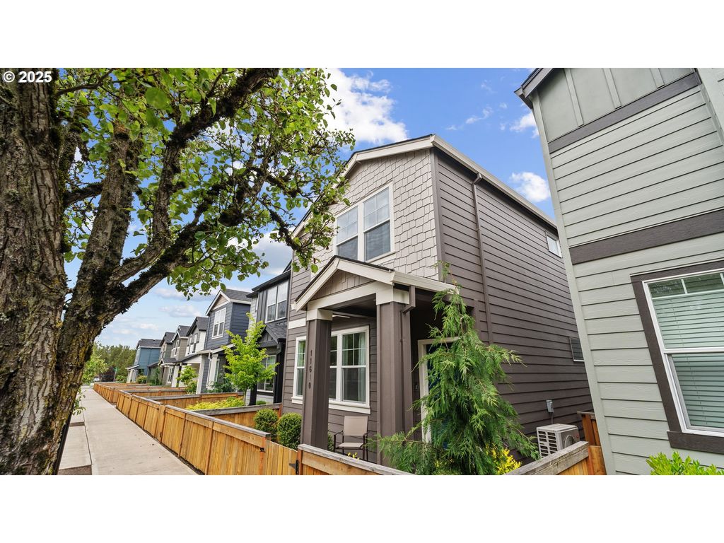 11610 Ne ANGELO Dr, Vancouver, WA 98684