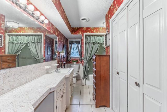 6400 Chapman Drive, Greenville, TX 75402
