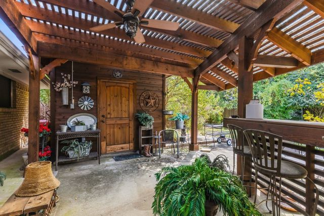 6400 Chapman Drive, Greenville, TX 75402