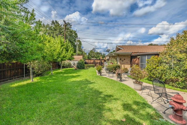 6400 Chapman Drive, Greenville, TX 75402