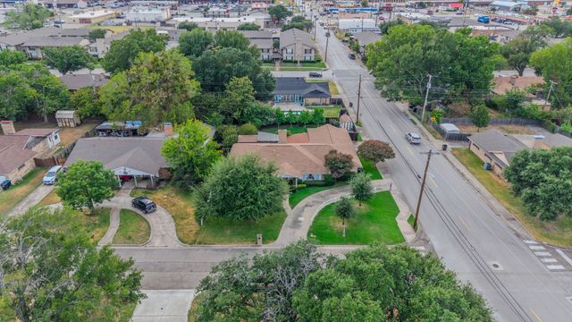 6400 Chapman Drive, Greenville, TX 75402