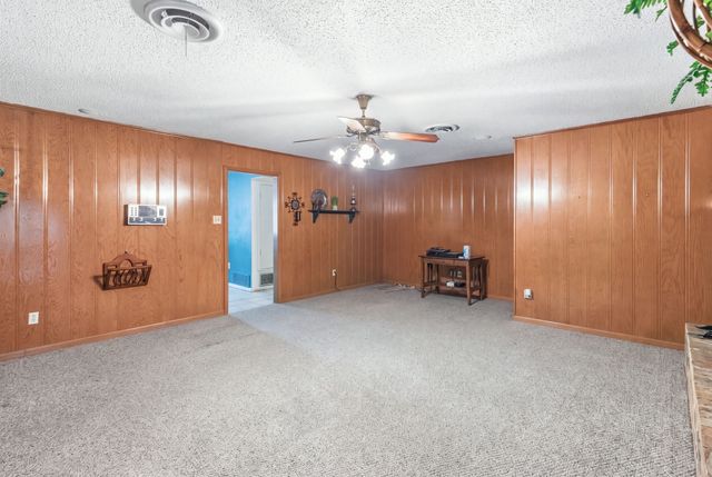 6400 Chapman Drive, Greenville, TX 75402