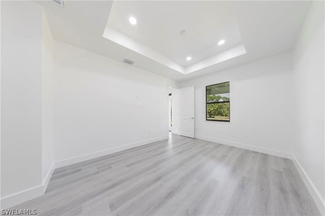 835 Glen Coy AVE, Lehigh Acres, FL 33974