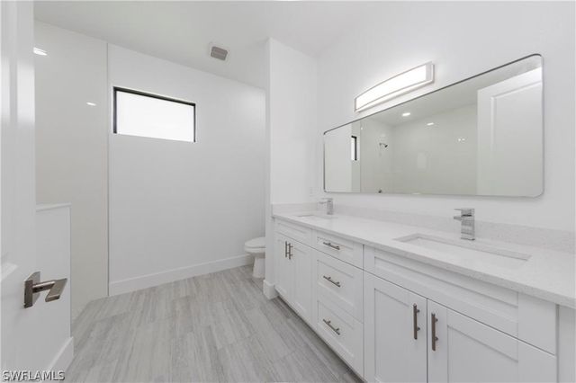 835 Glen Coy AVE, Lehigh Acres, FL 33974