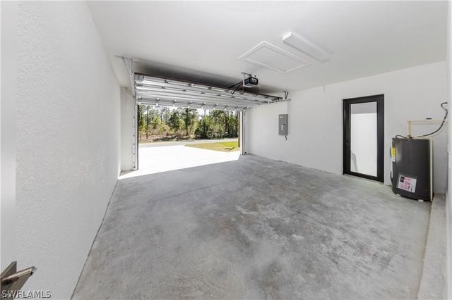 835 Glen Coy AVE, Lehigh Acres, FL 33974