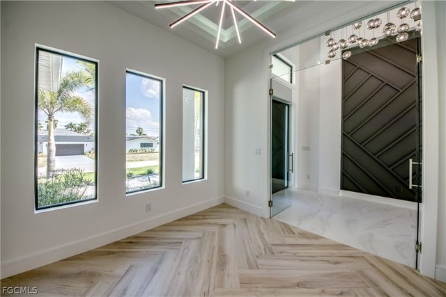 5310 Bayview CT, Cape Coral, FL 33904