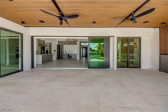 5310 Bayview CT, Cape Coral, FL 33904