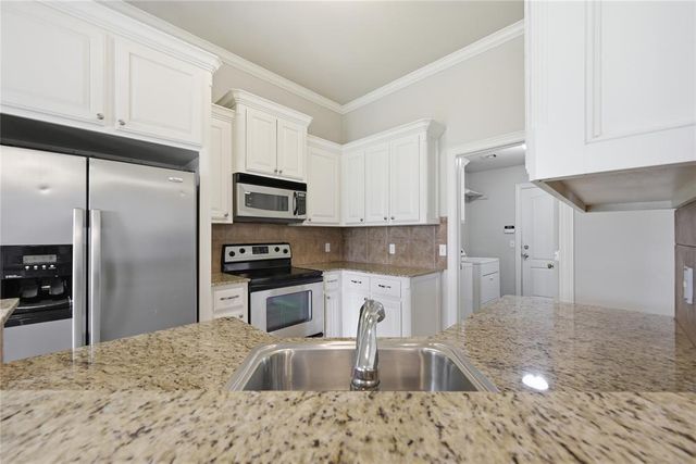 3905 Ashley Terrace, Yukon, OK 73099
