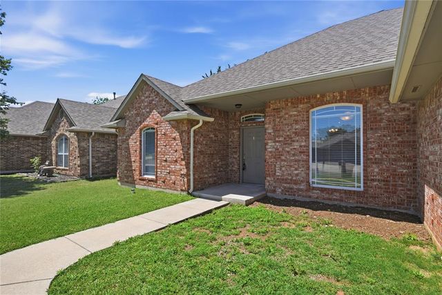 3905 Ashley Terrace, Yukon, OK 73099