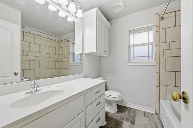 3905 Ashley Terrace, Yukon, OK 73099