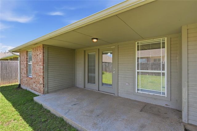 3905 Ashley Terrace, Yukon, OK 73099