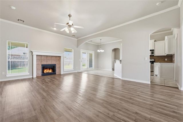 3905 Ashley Terrace, Yukon, OK 73099
