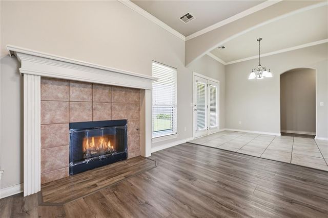 3905 Ashley Terrace, Yukon, OK 73099