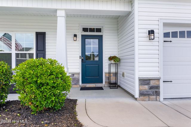 1801 Deerberry Court, Aberdeen, NC 28315