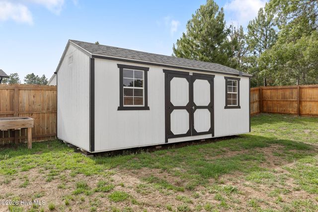 1801 Deerberry Court, Aberdeen, NC 28315