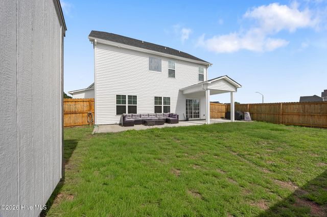 1801 Deerberry Court, Aberdeen, NC 28315