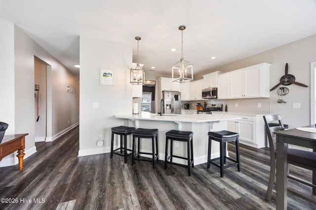 1801 Deerberry Court, Aberdeen, NC 28315
