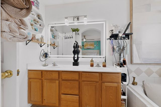 7312 Inwood Court, Albuquerque, NM 87120