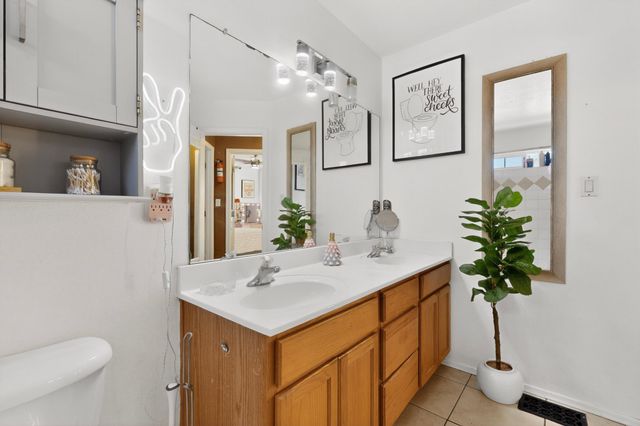 7312 Inwood Court, Albuquerque, NM 87120