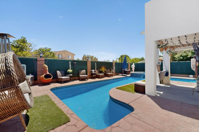 7312 Inwood Court, Albuquerque, NM 87120