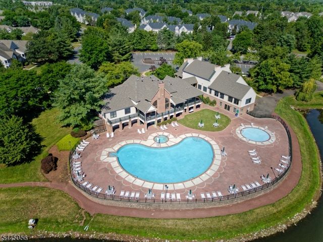 1204 Rhoads Dr, Montgomery Twp., NJ 08502