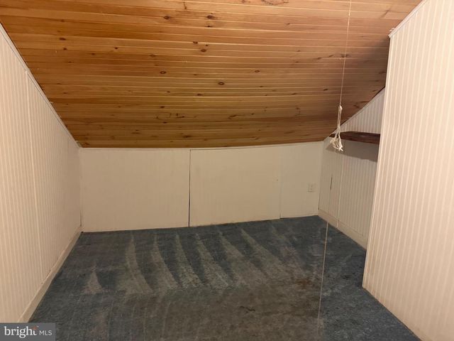 26 S MARKET ST, Duncannon, PA 17020