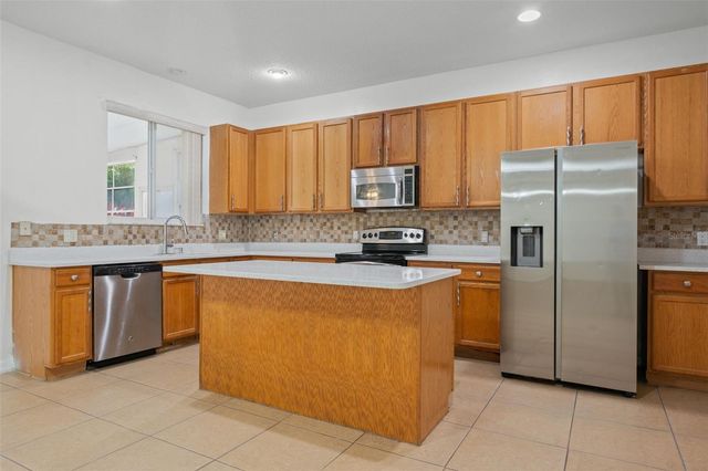 2830 PAYNES PRAIRIE CIRCLE, Kissimmee, FL 34743