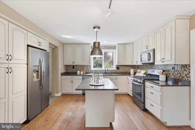 1335 MACBETH ST, Mclean, VA 22102