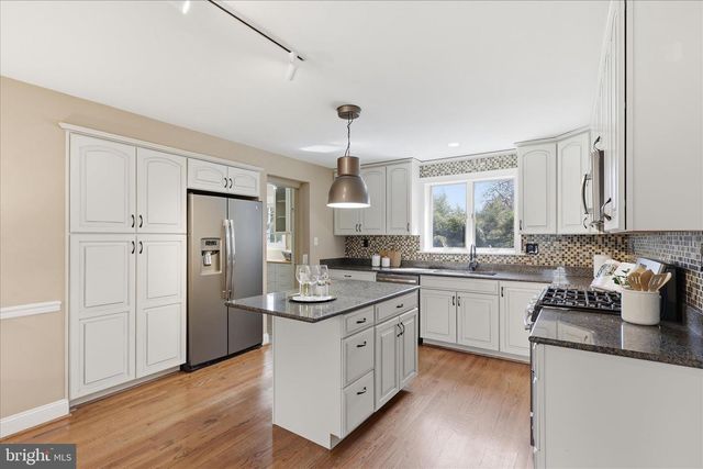 1335 MACBETH ST, Mclean, VA 22102