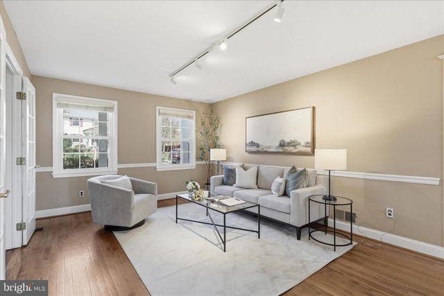 1335 MACBETH ST, Mclean, VA 22102