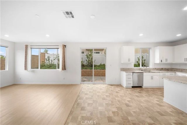 542 Colorado Drive, Rialto, CA 92377