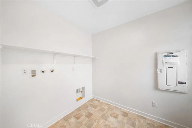 542 Colorado Drive, Rialto, CA 92377