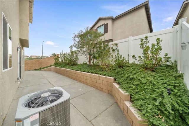 542 Colorado Drive, Rialto, CA 92377