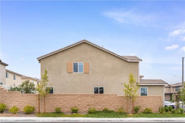 542 Colorado Drive, Rialto, CA 92377