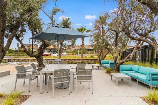 542 Colorado Drive, Rialto, CA 92377