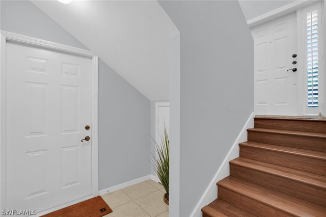 916 EGRETS RUN 201, Naples, FL 34108