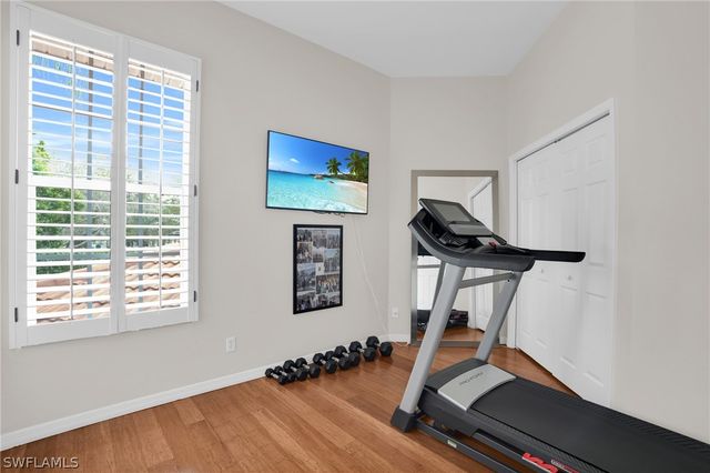 916 EGRETS RUN 201, Naples, FL 34108