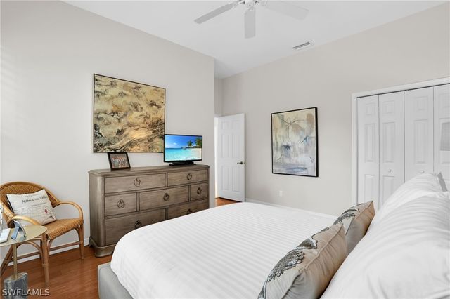 916 EGRETS RUN 201, Naples, FL 34108