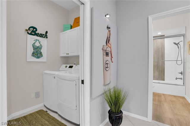 916 EGRETS RUN 201, Naples, FL 34108