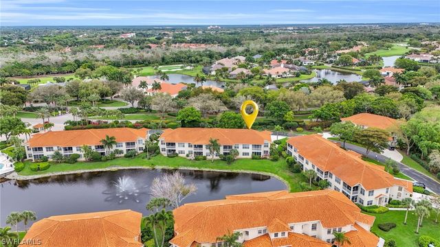 916 EGRETS RUN 201, Naples, FL 34108